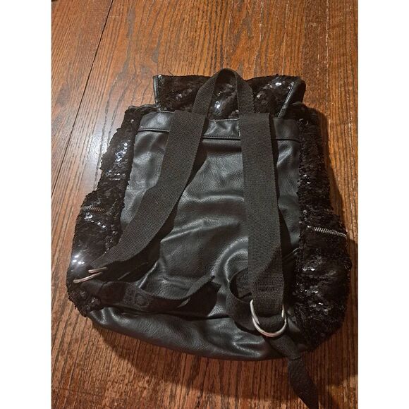 It Works Black Sequin Leather Adjustable Backpack Two Outer Side Compartments - Picture 4 of 8